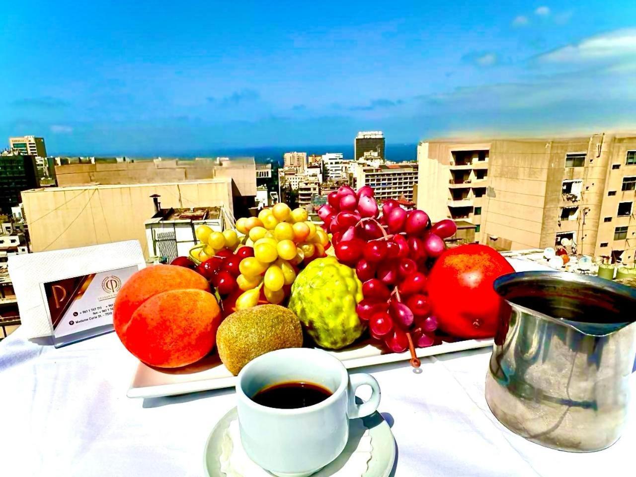 Caesar'S Park Hotel Beirut Esterno foto