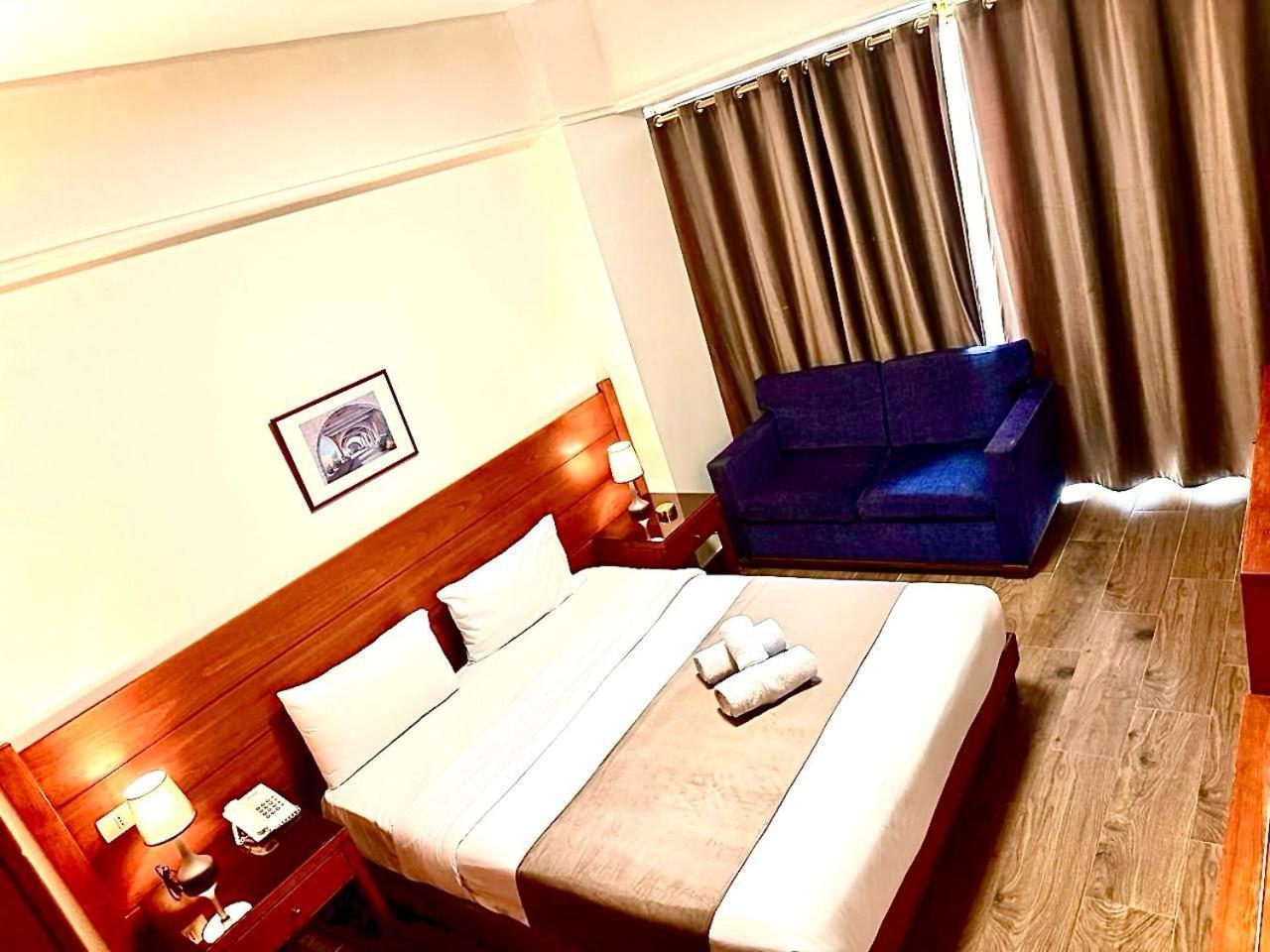 Caesar'S Park Hotel Beirut Esterno foto