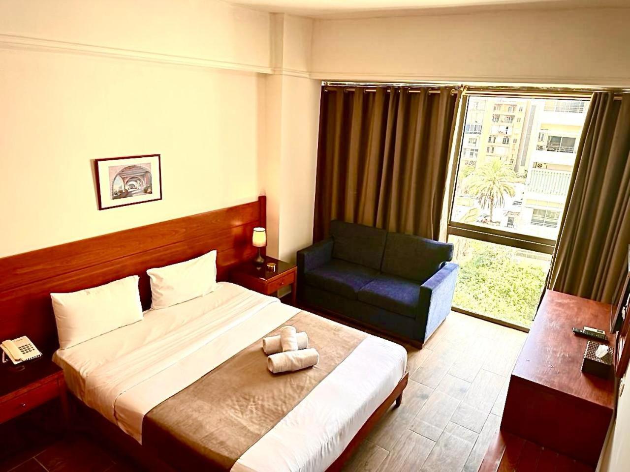 Caesar'S Park Hotel Beirut Esterno foto