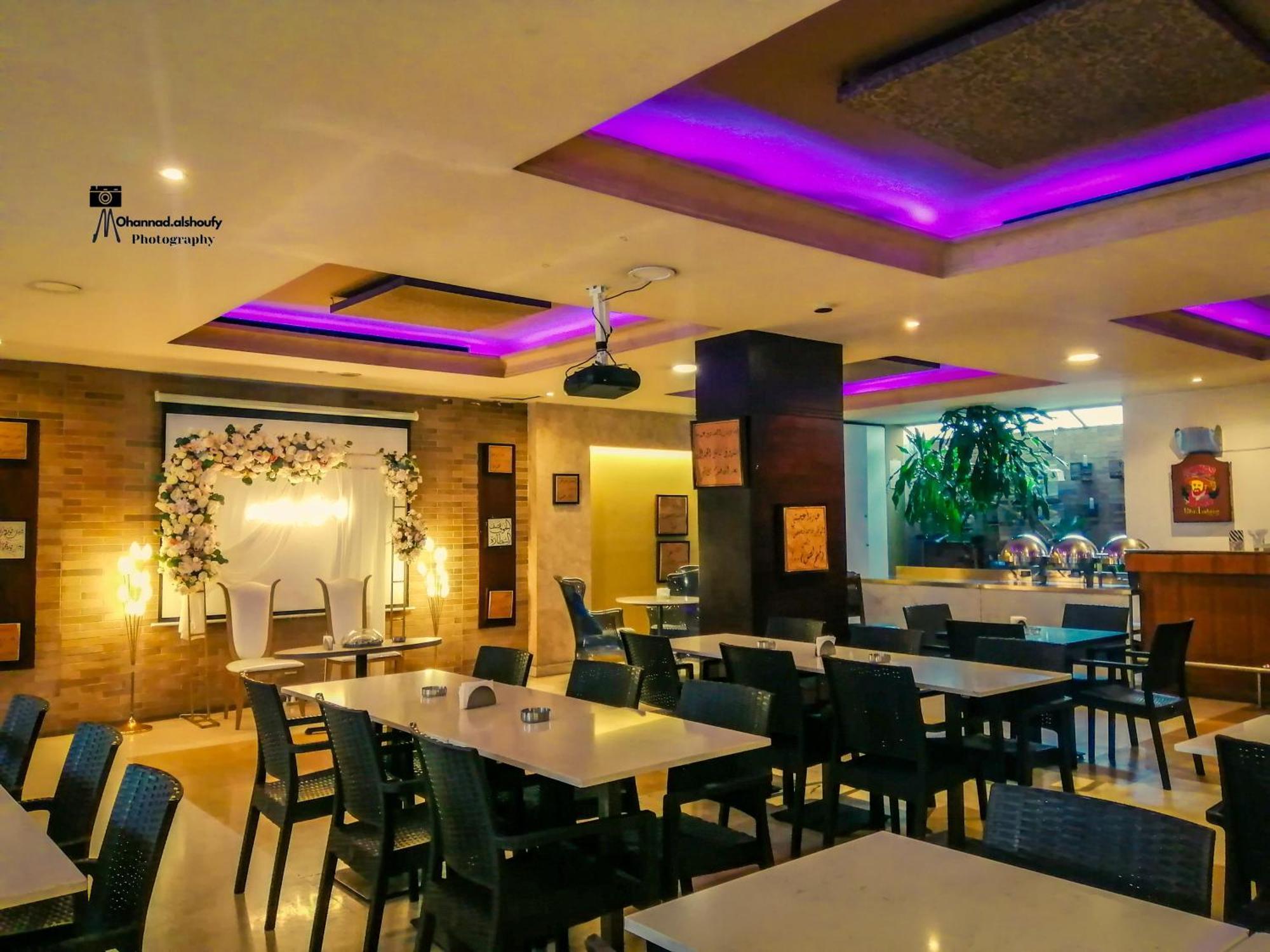 Caesar'S Park Hotel Beirut Esterno foto