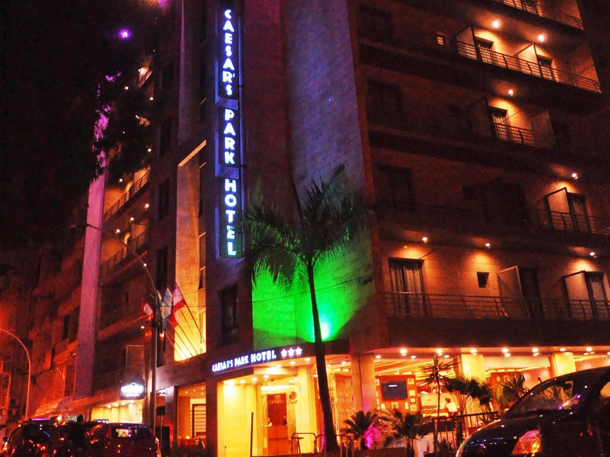Caesar'S Park Hotel Beirut Esterno foto